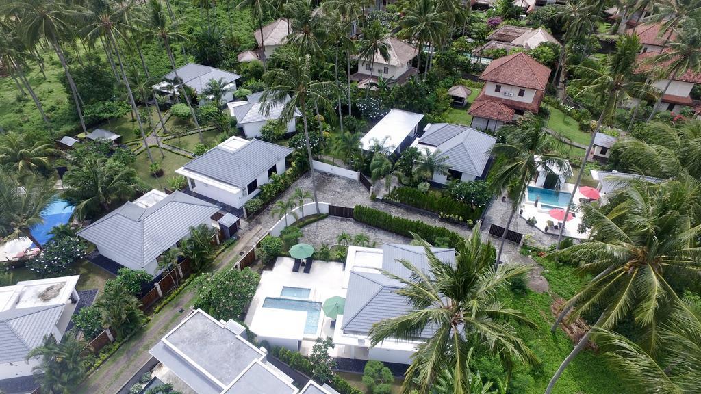 Dream Estate Resort Senggigi Exterior photo