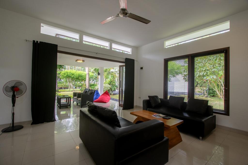 Dream Estate Resort Senggigi Exterior photo
