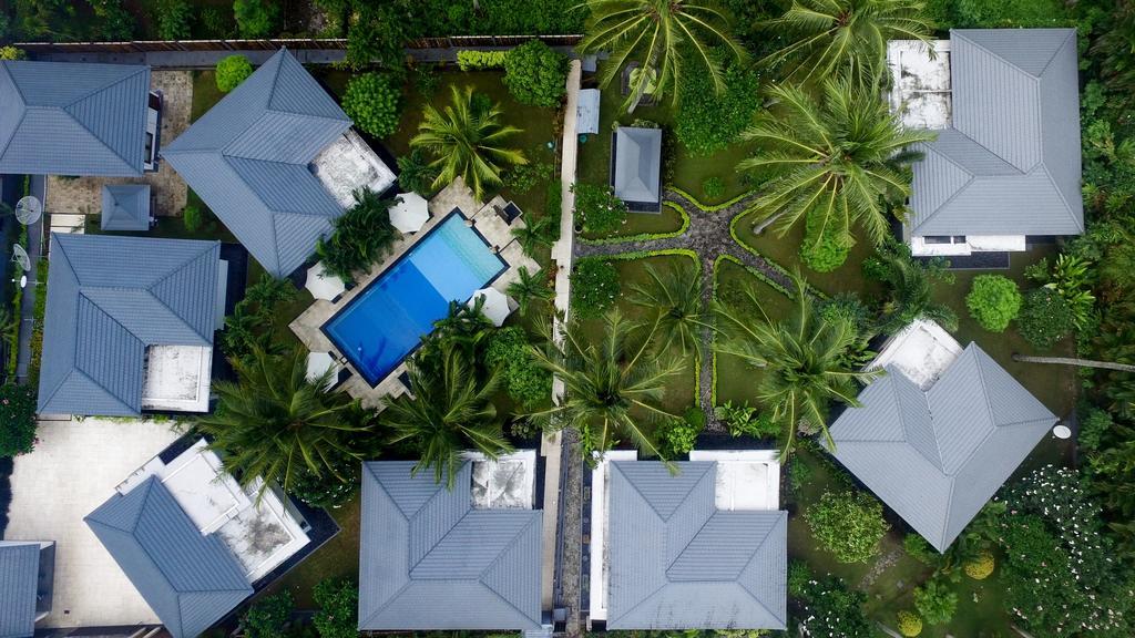 Dream Estate Resort Senggigi Exterior photo