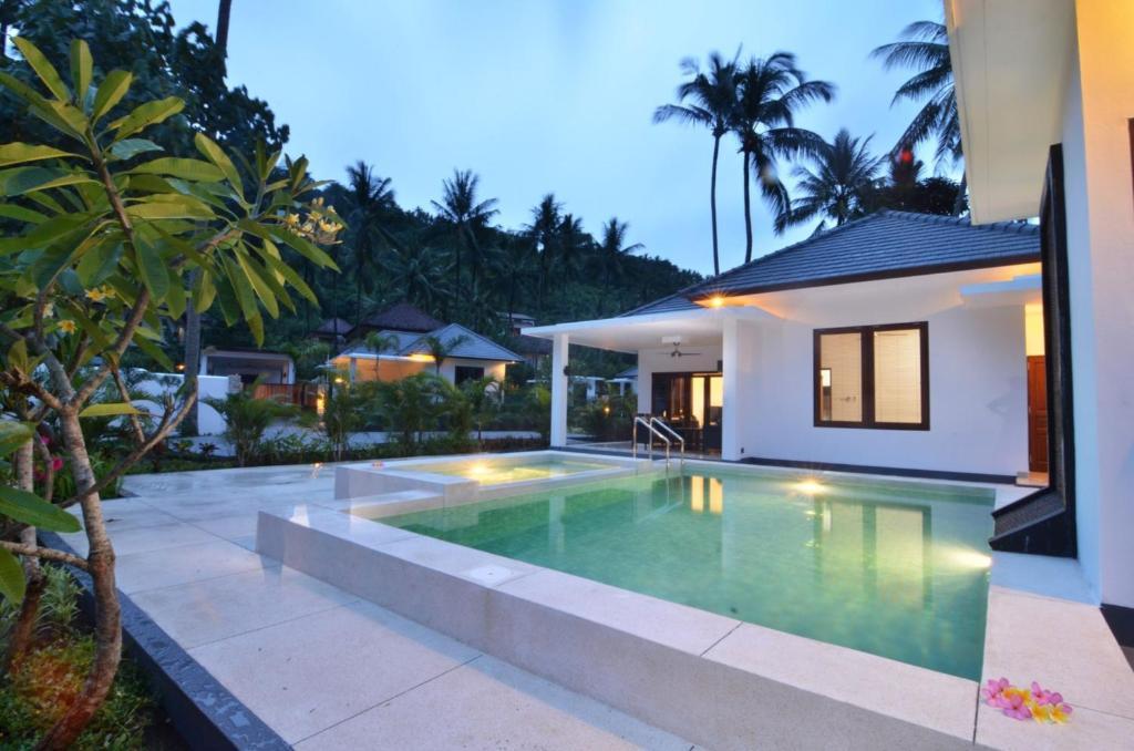 Dream Estate Resort Senggigi Room photo