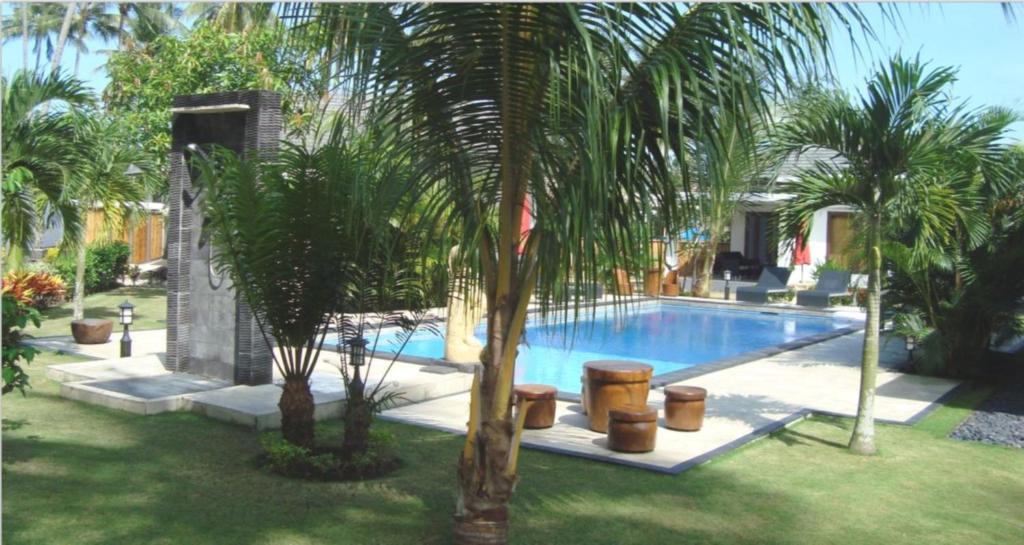 Dream Estate Resort Senggigi Exterior photo
